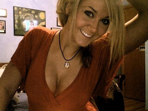 pedorate's profile picture. Sophomore at UW seattle :) proudly #teamfollowback , I love horses :) note: I follow within 24hours