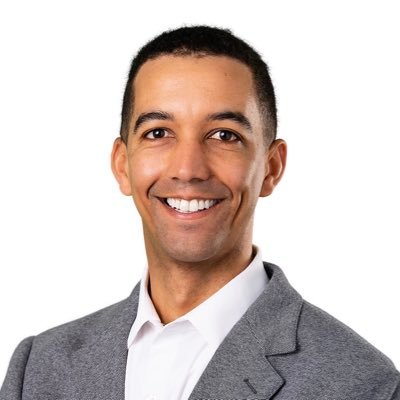 LanierPegues's profile picture. 🚀 Optimizing lifestyles for sales pros | AI, Blockchain & Innovation Enthusiast | Tesla, Bitcoin, Solana Investor