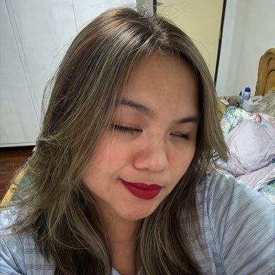 trishabreguera's profile picture. 