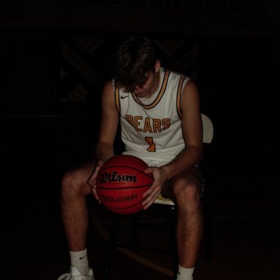 God✝️,2025 G 6’0 150 lbs Monroe Central 3.0GPA All County, text me at 765-238-8275,wheatleycarter34@yahoo.com maxpreps is also https://t.co/DivB89kcar