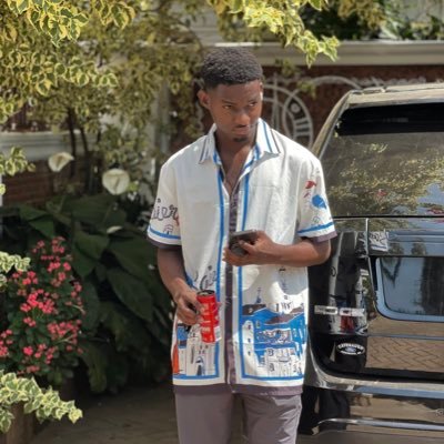 TottleVictor's profile picture. For programmers 🙃
Sporty word😂