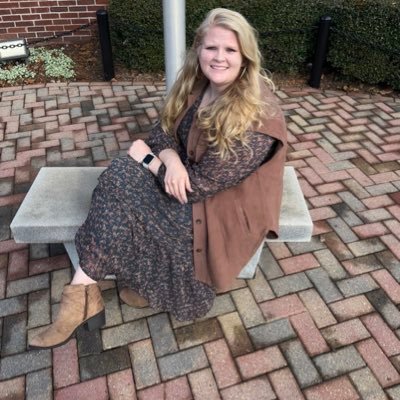 4th grade teacher at Monaview Elementary. Graduate of Bob Jones University. Saved by God's amazing grace. Blessed with amazing family and friends.