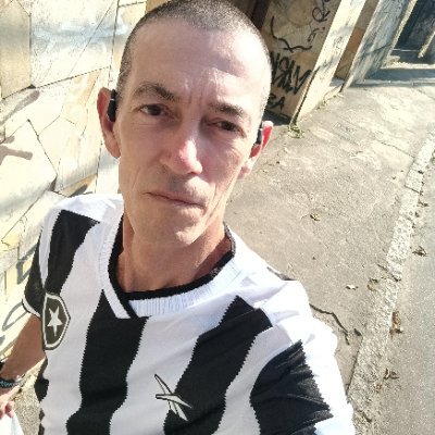 Corredor amador 5K- 10K -15K -21K  -42K
Deus, Pátria, Brasil 🇧🇷🇧🇷🇧🇷
Brasil acima de tudo, Deus acima de todos!!!
