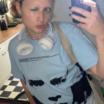 quollibet's profile picture. Gamer