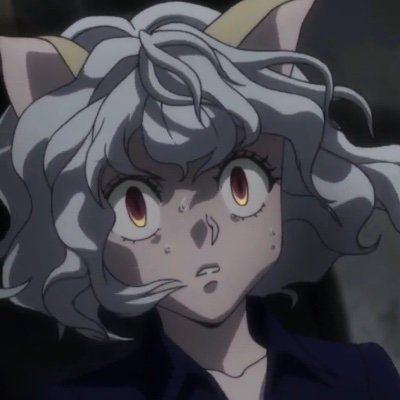 Aurf21's profile picture. يعيش المرء فى ظل مسراته💛