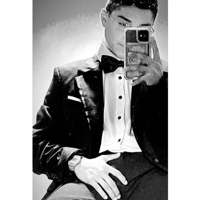 En 𝕏 Ponemos Exactamente Lo Que Nadie Nos Preguntó…🚶🏻‍➡️📈💵🍀
