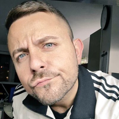 Lollox1981's profile picture. 