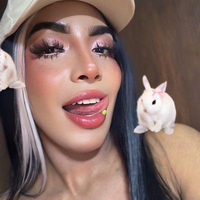 +20AÑOS🇲🇽🏳️⚧️| El QUE ME PRUEBA, SIEMPRE REPITE.🥵|NO ME COMPARES POR QUÉ YO NO COMPITO.💋| SIGUE MIS CUENTAS AMOR @Quericamadi2💘@Quericamadi3💘