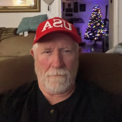 Pappa13053's profile picture. 