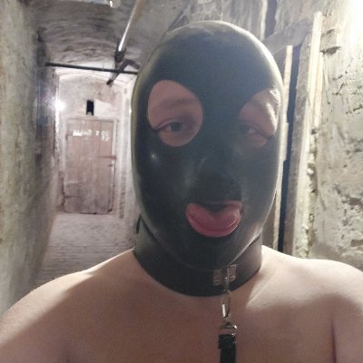 sklave44129069's profile picture. Unterwürfiger Sklave für dominante Herren- suche reale 24/7 Versklavung