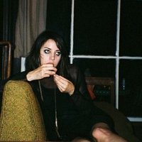 esti (lottie matthews’ fingernails) (@riovidalskisser) 's Twitter Profile Photo esti (lottie matthews’ fingernails) (@riovidalskisser) 's Twitter Profile Photo