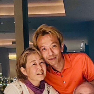 hanna_cosme's profile picture. サンゴ🪸植物🪴微生物🦠を育てる謎の組織。それがスキンケアメーカーのハンナです😆TAKE YOUR TIME♫2018年設立日本🇯🇵