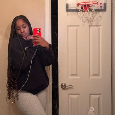 Ash'a Thompson athlete profile head shot