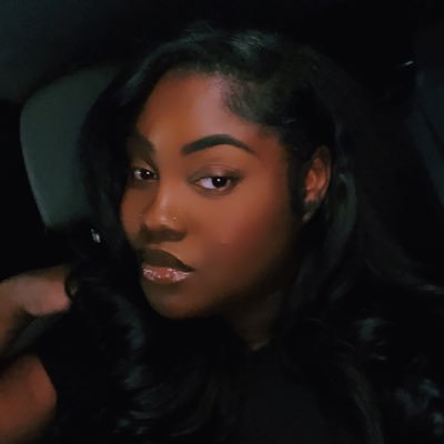 DriaNecole's profile picture. 25 | mind your business