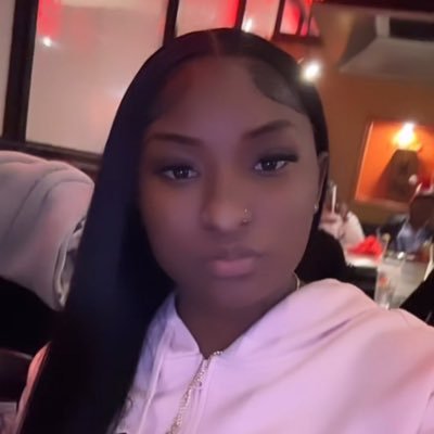 Instagram: __queenmook 💞