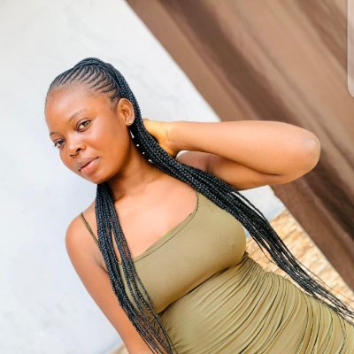 RodgersIlunga04's profile picture. Je suis BENE une fille passionnante du métier : chauffeur 
( #conduire des #trucks)