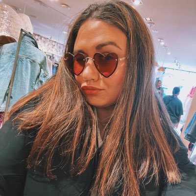 anyaheyworld's profile picture. third culture kid ✌️