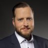 simlicht's profile picture. From building payment platforms to building the future of investing 📈 | Co-founder @kurskontrolle | Product, Tech & Finance