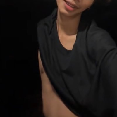 mxchz2005's profile picture. https://t.co/LpaXW86Zna แอ็คล็อกสนใจทักแชท🔞⚠️