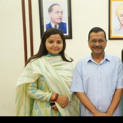 aapkishivani01's profile picture. 