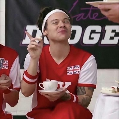 puuhLiz_'s profile picture. It’s their world and we’re just living in it...1D and some other stuff :3