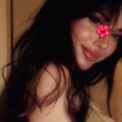 Wijdan4_'s profile picture. فرقــي عن النجمات إني مجرة