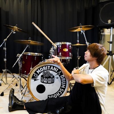 関西のドラマー🥁/森谷ドラムスクール大阪校講師🧑🏫/
Band→PULSEPHILIA(@pulsephilia)/
師匠→( @Tatsuya_Drum)
サポート依頼等はDMまたは↓
📩takumi.drums.osaka@gmail.comまで🙏