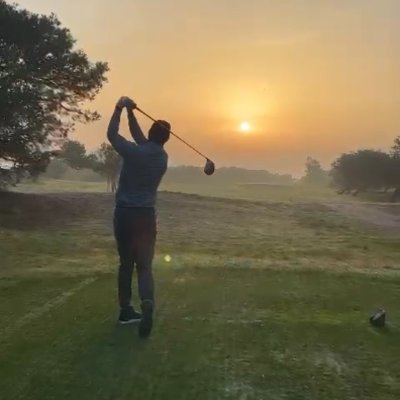 cinviertensena's profile picture. Inversor en todo lo que me haga ganar dinero

Hablo de Finanzas 💰| Bolsa 📈 | Real Estate 🏡 | Negocios