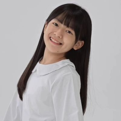 10歳|小学5年生🎒
【CM・MV】
日本グッドイヤー「オールシーズンタイヤ」味の素「aminoステップ」SONY「MANOMA」After the Rain「アイムユアヒーロー」など
【ミュージカル】
「2度目の夢」「くまのがっこう音楽劇」「SEEKERS」(母管理。DMお気軽にどうぞ💝)