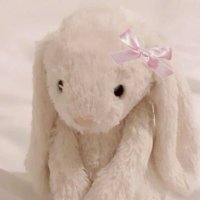 Bunny (@cherryswirls__) 's Twitter Profile Photo Bunny (@cherryswirls__) 's Twitter Profile Photo