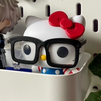 xcvinow's profile picture. не игрок в игры. амбассадор кринжа. на единицы: 0000 0000 0000 0000