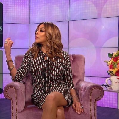 SAlBuflasa_'s profile picture. Maximal minimalist 🫧 Grumpy Sunshine🎭