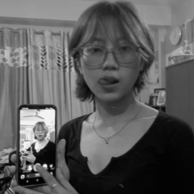 theAnisharai's profile picture. Asian 🇮🇳 
19
21