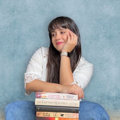 @booksandcoffeemay ❤️ Book lover - Dancer & Choreographer + Graphic Designer #ExpressYourself