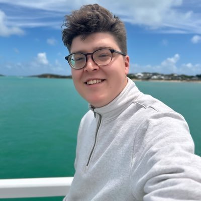 27 | Digital Producer / Broadcaster at @synmedia / Supports @CarltonFC, @MelbourneCity & @ManCity / DJ / 🏉️⚽️🎸🎙📻