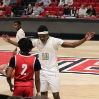 Antonio whitney jr. (@tjw10_) 's Twitter Profile