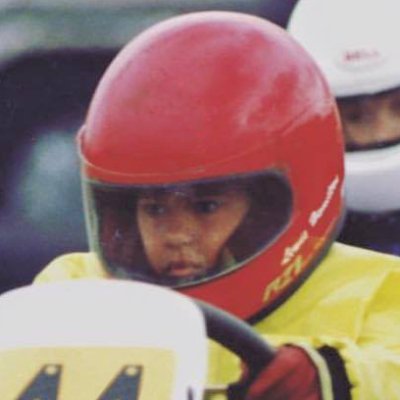 LewisHamilton's profile picture. man on many missions 🛸🌱✌🏾