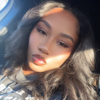 God 1st | growing & glowing🌱✨ | ♒️ | Nurse Bae⏳🩺🩷📚