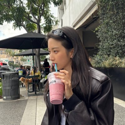 ivershale's profile picture. friends to lovers and found family enthusiast | under 20 pls dni | 🍉