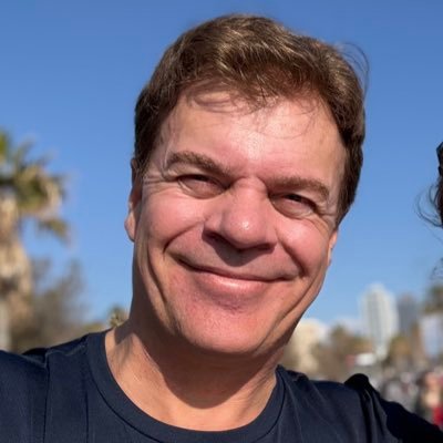 MoeskerRonald's profile picture. Investor | Co-Founder & CIO Point Sixteen Capital