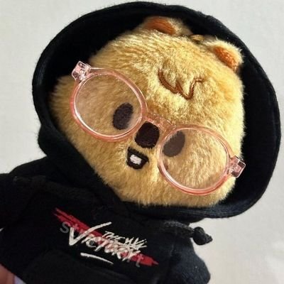 Cook_ie_1703's profile picture. XVIII 🧋
un chico tranquilo y curioso 
manda dm y charlemos 🙂‍↕️
vers