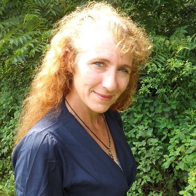 Lady Savant Profile