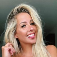 Debra (@r_debra71) 's Twitter Profile