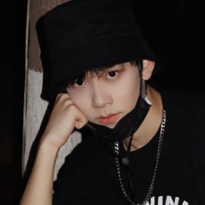 xijie0215's profile picture. 