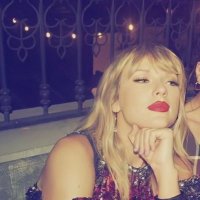 Erin ✨ (@eeluckyone) 's Twitter Profile