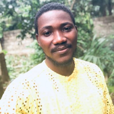 An outsider. GGMU 💓👹 Madrista ⚪️. God's friend. humane. 😍 ♥ #OBIdient. Please you all listen to SoLAJ_bamise ☺