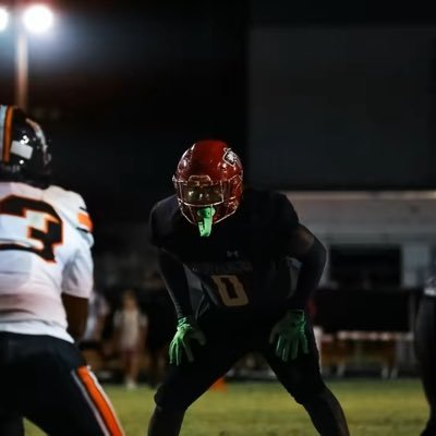 @Tre_Robinson2
