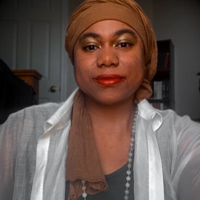 Facilitating Your Journey to Inner Peace • Intuitive Guide • Self Care & Wellness Advocate • Creator to Zen With Zuri • Honoring Flow, and Living in Grace 🌿
