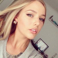 Lizzie Lee (@ccarlosjordan) 's Twitter Profile