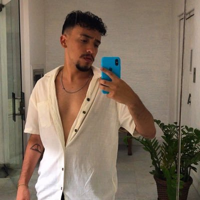 ⭐️Mocidade e Fluminense ⚖️ Estudante de Direito | UERJ ✊ Coordenador geral do centro acadêmico de direito da UERJ.